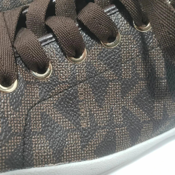 Michael Kors MK Signature City Brown Womans  Lace-Up Sneakers,Sz 11M. - Picture 4 of 9